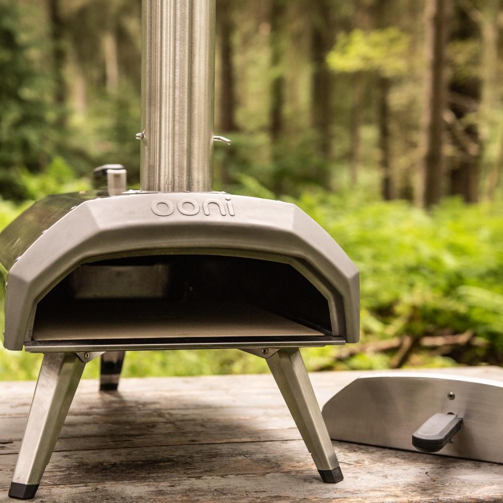 Ooni Karu 12 Inch Portable Wood and Charcoal Fired Outdoor Pizza Oven